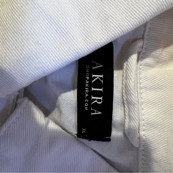 Brand New!! White Denim Rhinestone Fringed Trimmed Denim Jacket - Picture 5 of 8